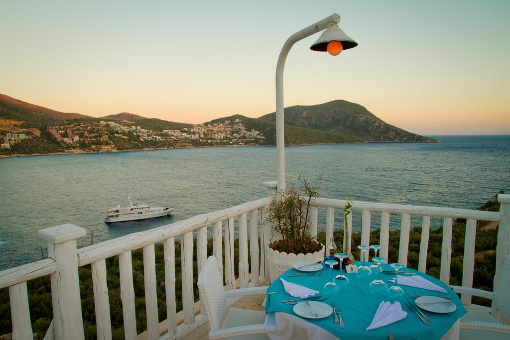 Likya Residence Hotel & Spa - Adults Only Kalkan Exteriör bild